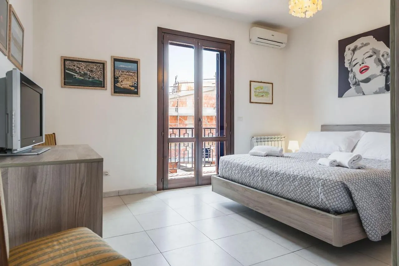 Casa Isola Con Giardino By Wonderful Italy Villa Syracuse Italy