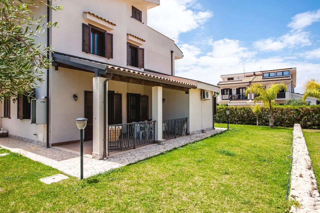 Holiday home Casa Isola Con Giardino By Wonderful Italy Villa Syracuse Italy
