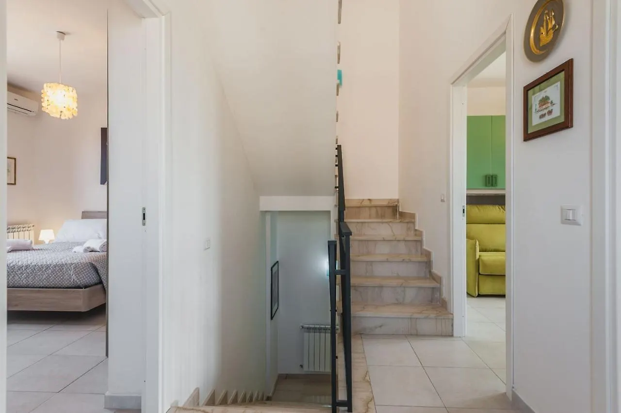 Casa Isola Con Giardino By Wonderful Italy Villa Syracuse 0*,