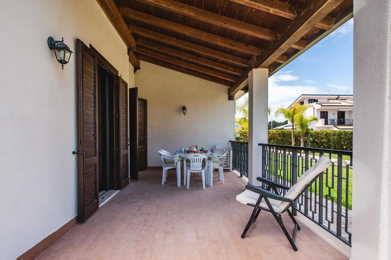 Vila Casa Isola Con Giardino By Wonderful Italy Syracuse