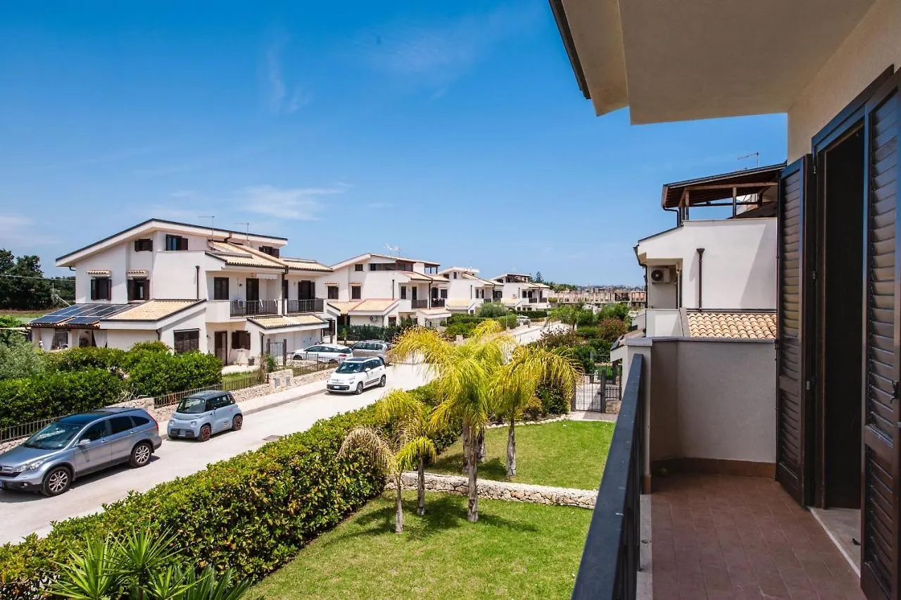 Casa Isola Con Giardino By Wonderful Italy Villa Syracuse 0*,